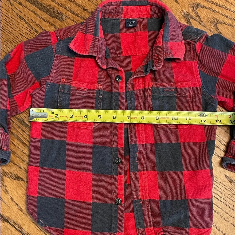 Baby GAP Kids Red and Black Plaid Button Down Long Sleeve Flannel Shirt size 3T
